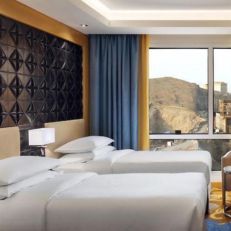 Sheraton Makkah Jabal Al Kaaba Hotel Mecca Exterior photo Deluxe room